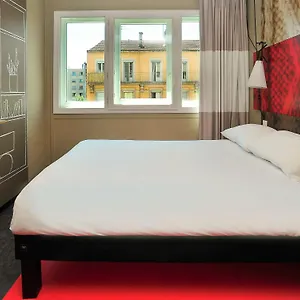 Hotel Ibis Centre ***